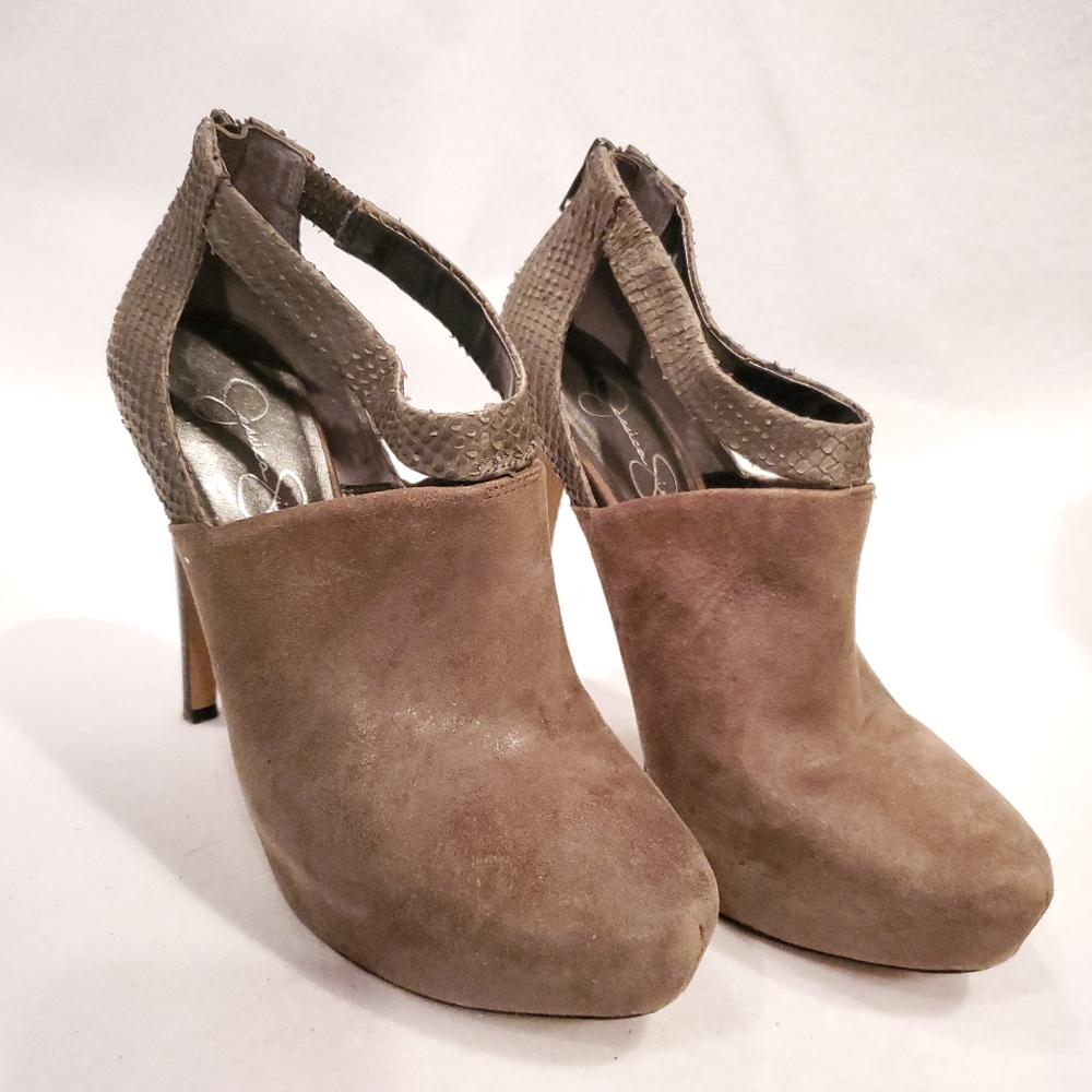 Jessica Simpson Gray Heeled Platform Booties Size 9.5